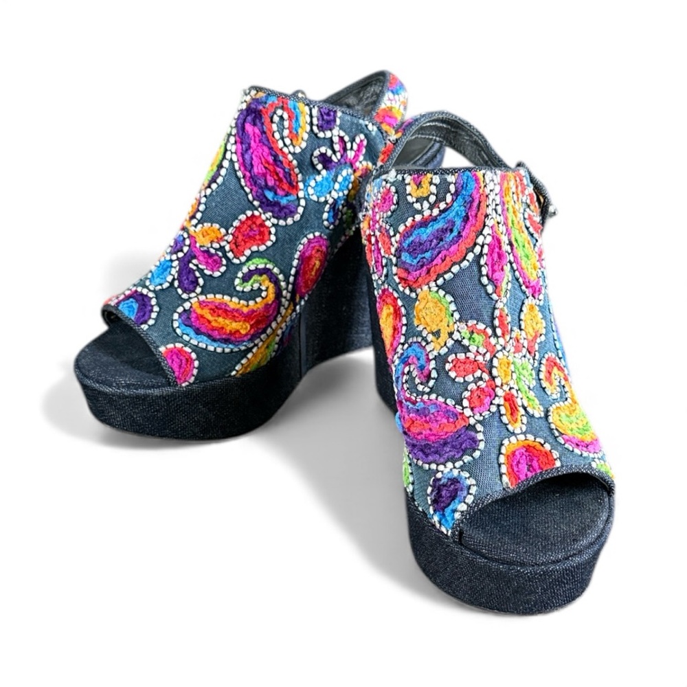 Stuart Weitzman Hand Embroidered Denim Wedge Sandals Size 10